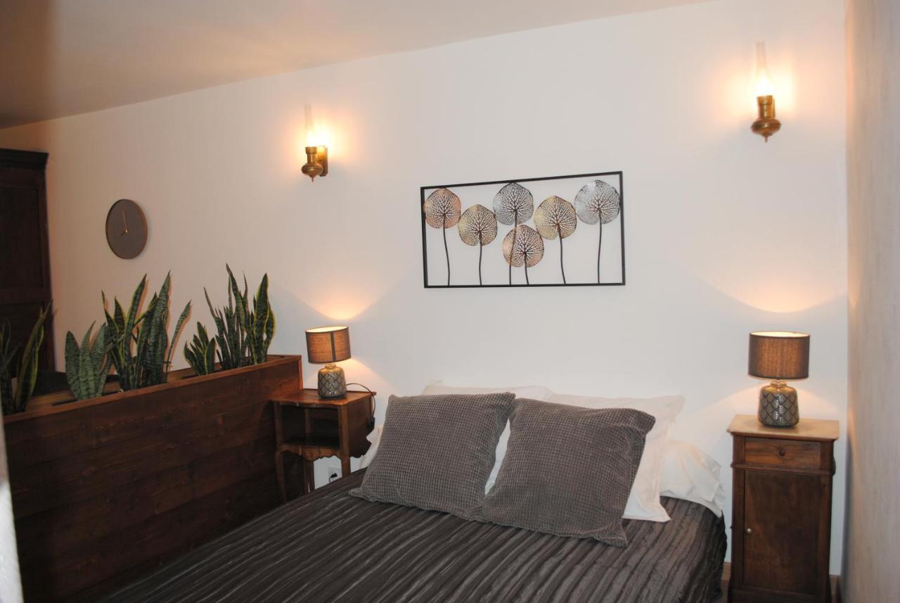 Terre De Bacchus Bed & Breakfast Vacqueyras Exterior photo