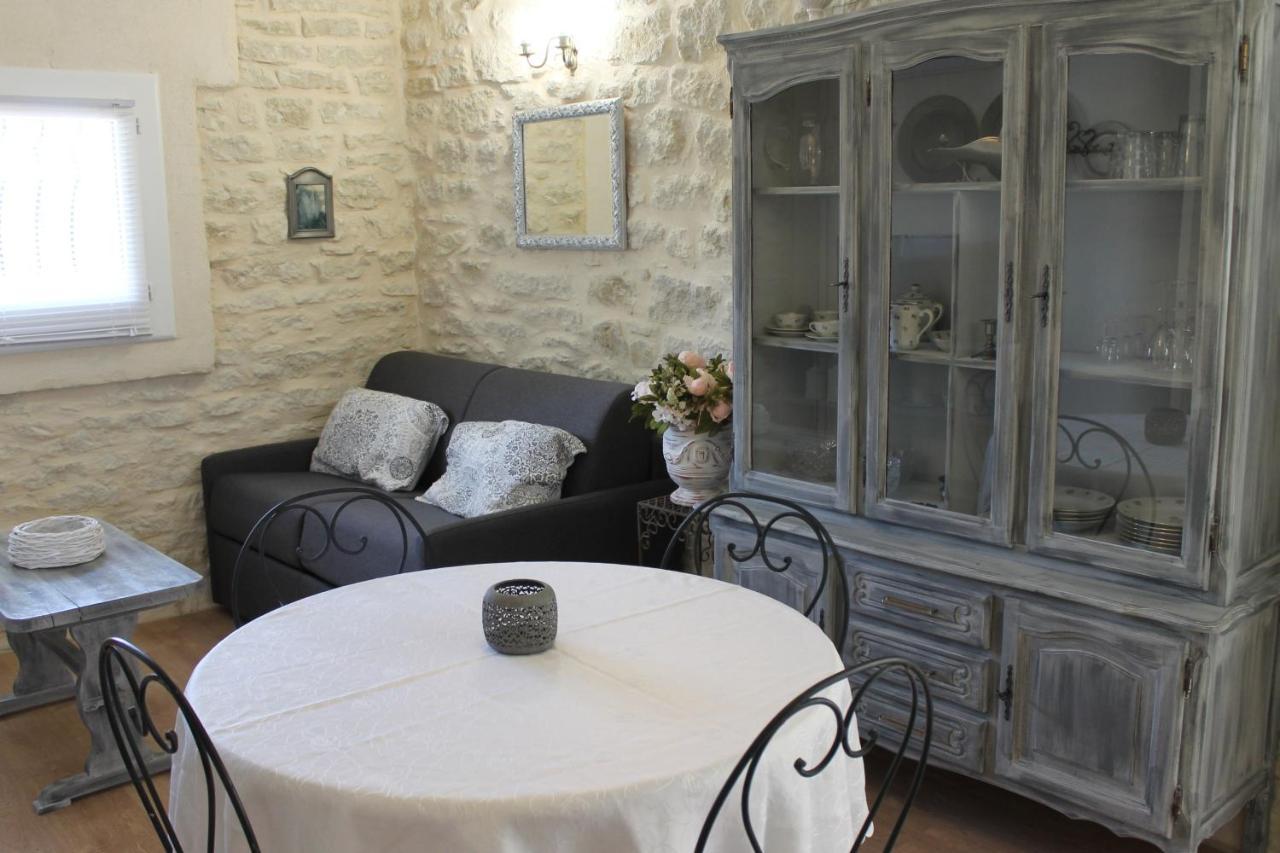 Terre De Bacchus Bed & Breakfast Vacqueyras Exterior photo