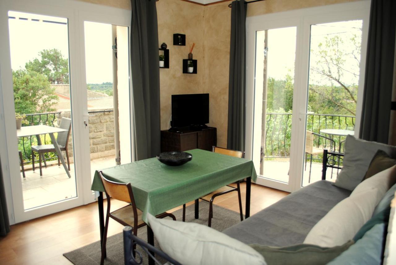 Terre De Bacchus Bed & Breakfast Vacqueyras Exterior photo