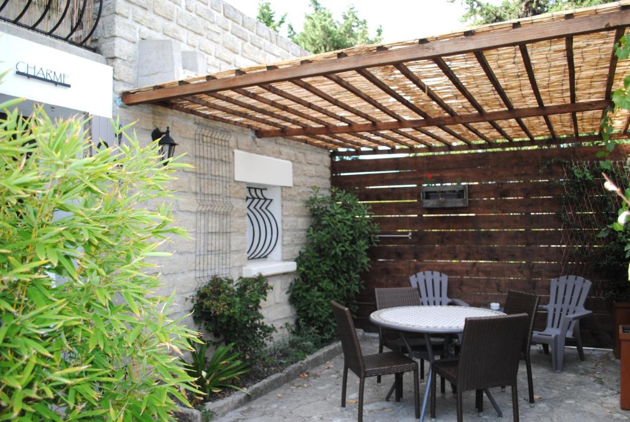 Terre De Bacchus Bed & Breakfast Vacqueyras Exterior photo